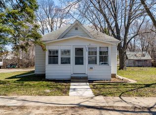 338 Glendale St, Waterloo, IA 50703