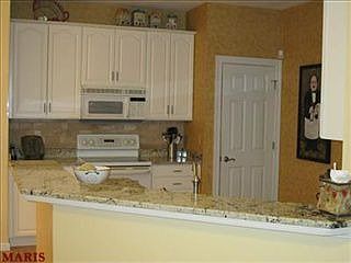3rd image of 11819 Lillian Ave
