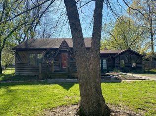 75 Lindenwood Dr, East Alton, IL 62024
