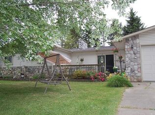 5378 Ridgemont St, Howell, MI 48843