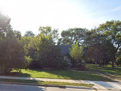 5744 Main St, Downers Grove, IL, 60516