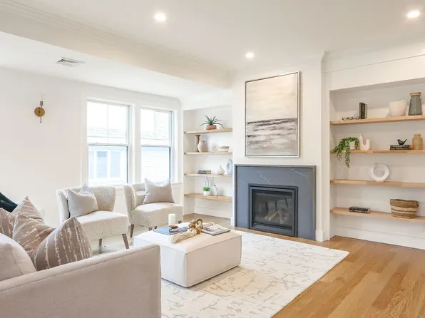 20 Jay St #2, Somerville, MA 02144