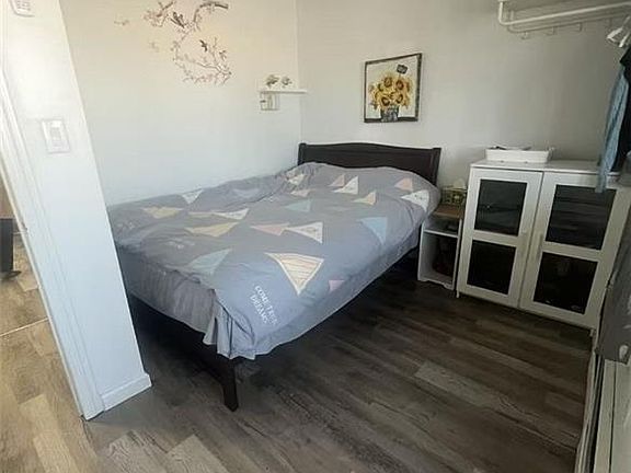 5th image of 4022 8th Ave #5B