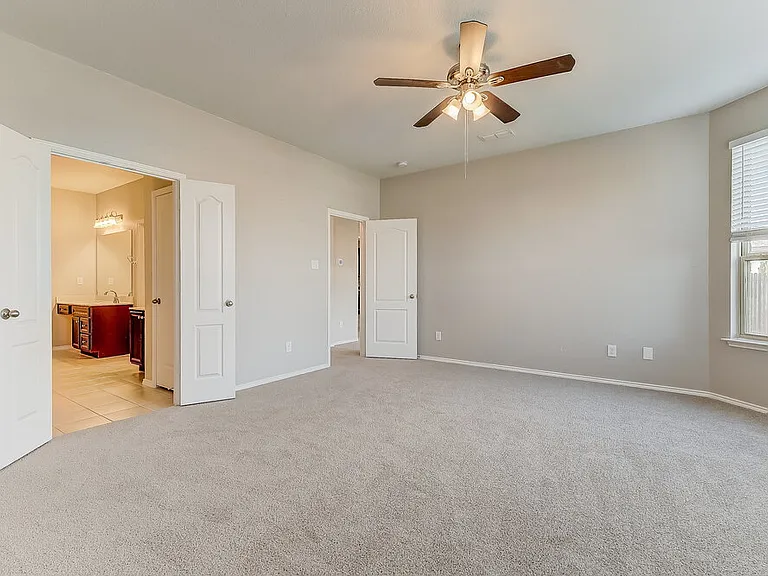 4208 Glen Abbey Dr — Photo 9