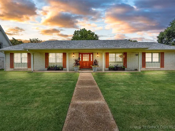 3637 E 48th Pl, Tulsa, OK 74135