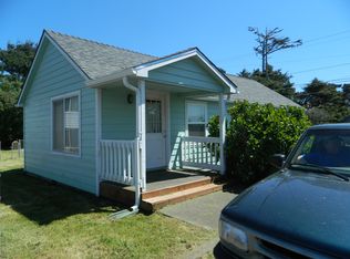 906 NW Spring St, Newport, OR 97365