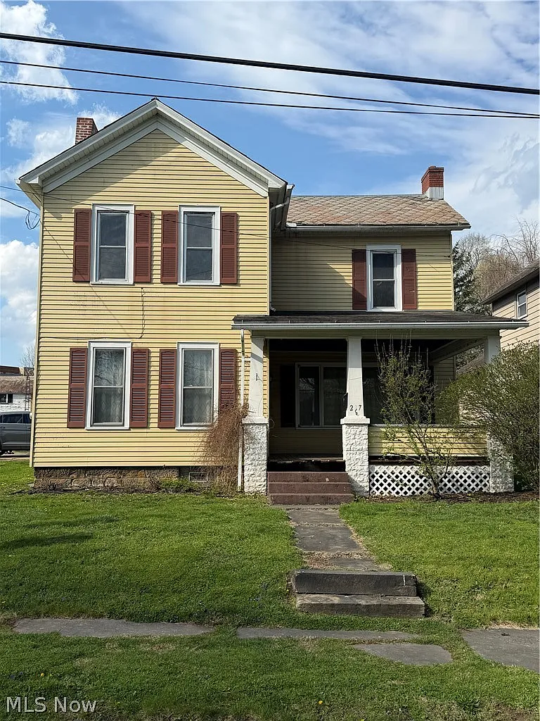 237 W Chestnut St photo 1