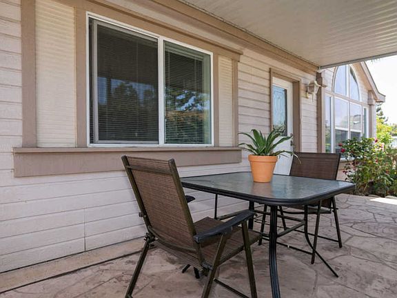 3rd image of 65 Blake Ct #65