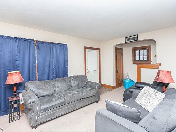 5th image of 1329 Tonawanda Ave
