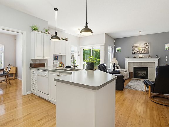 2nd image of 33751 7th Ave #146