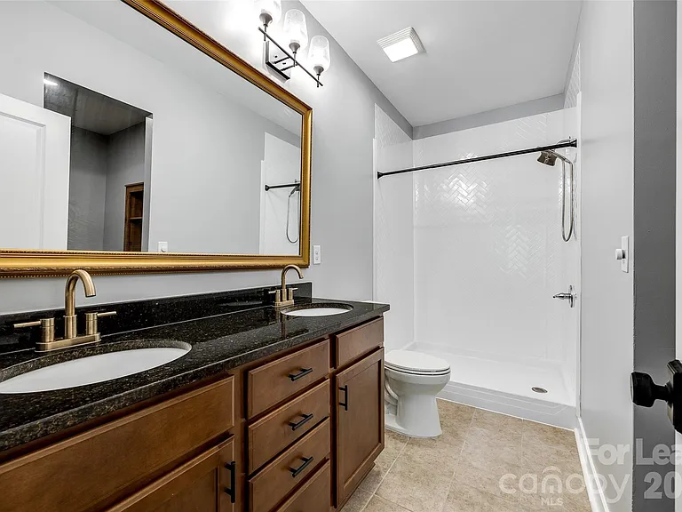 440 Battery Cir — Photo 18