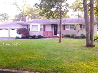 399 Bertha Rd, Toms River, NJ 08755