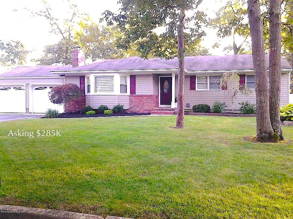 399 Bertha Rd photo 1