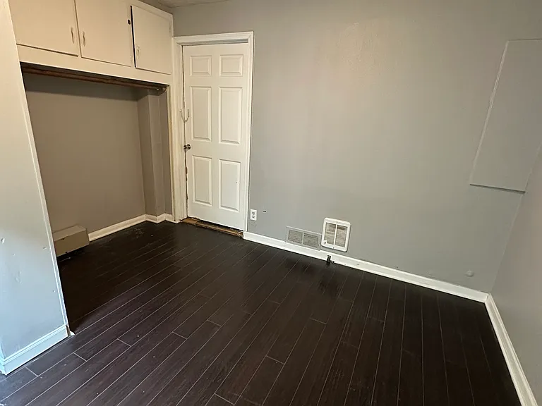 708 G St #2A — Photo 12