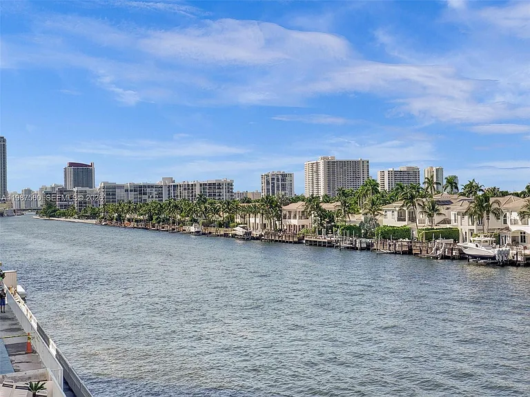 1400 S Ocean Dr #406 — Photo 19