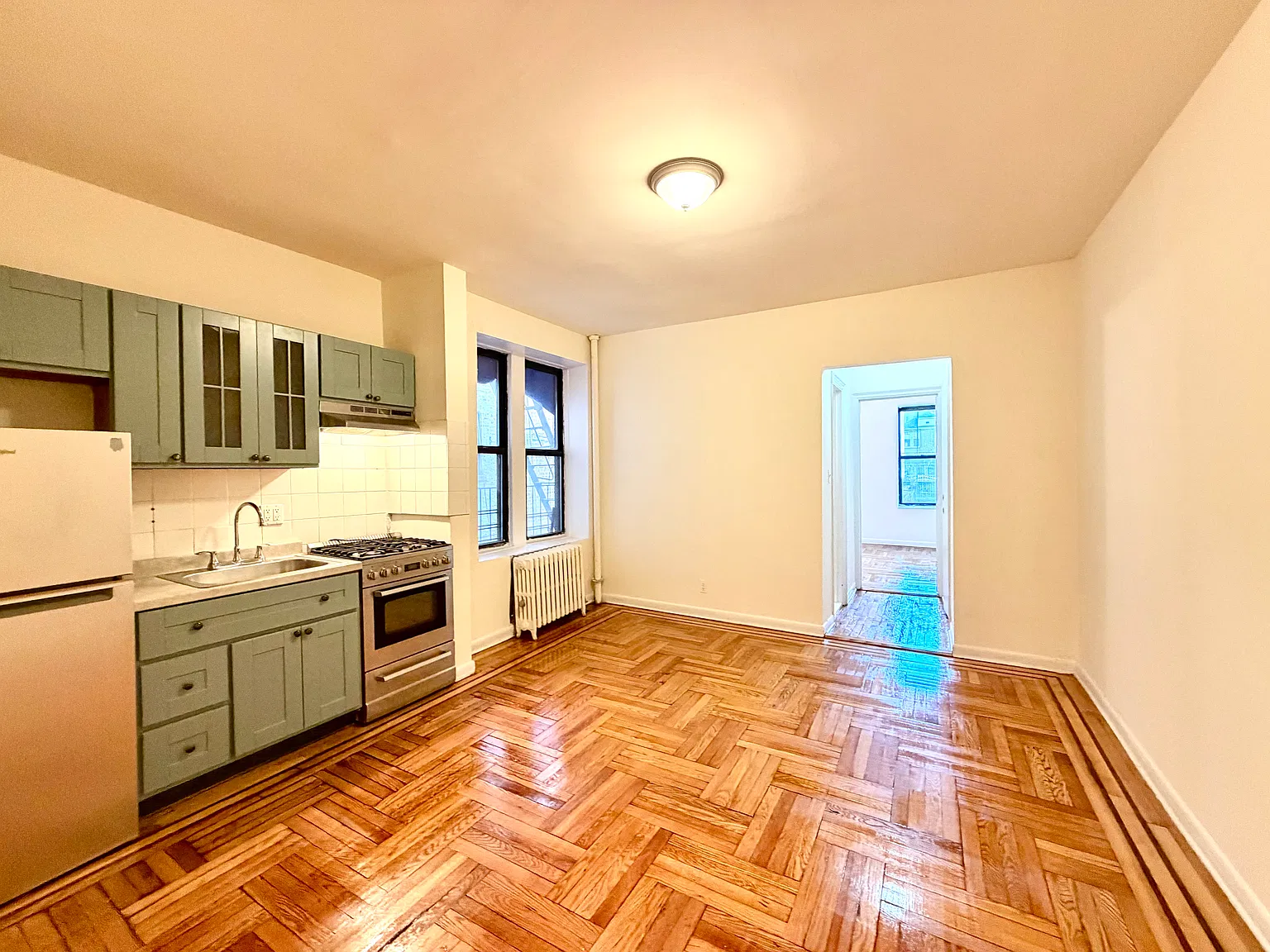 150 Brighton 15th St — Photo 2