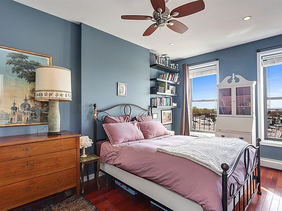 5th image of 916 8th Ave APT 5