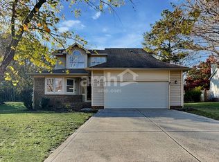 13029 Greycrest Dr, Charlotte, NC 28278