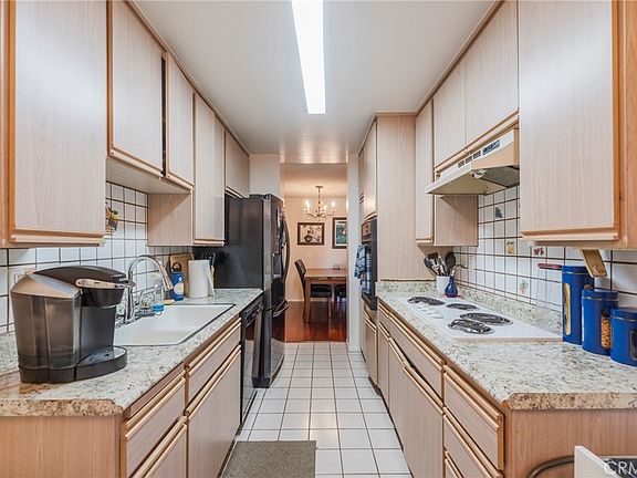 5th image of 12200 Montecito Rd APT B103