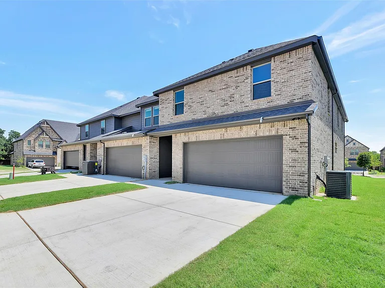 5406 Winged Foot Dr — Photo 32