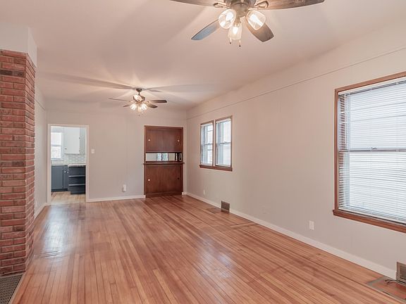5th image of 1208 New Hampshire St