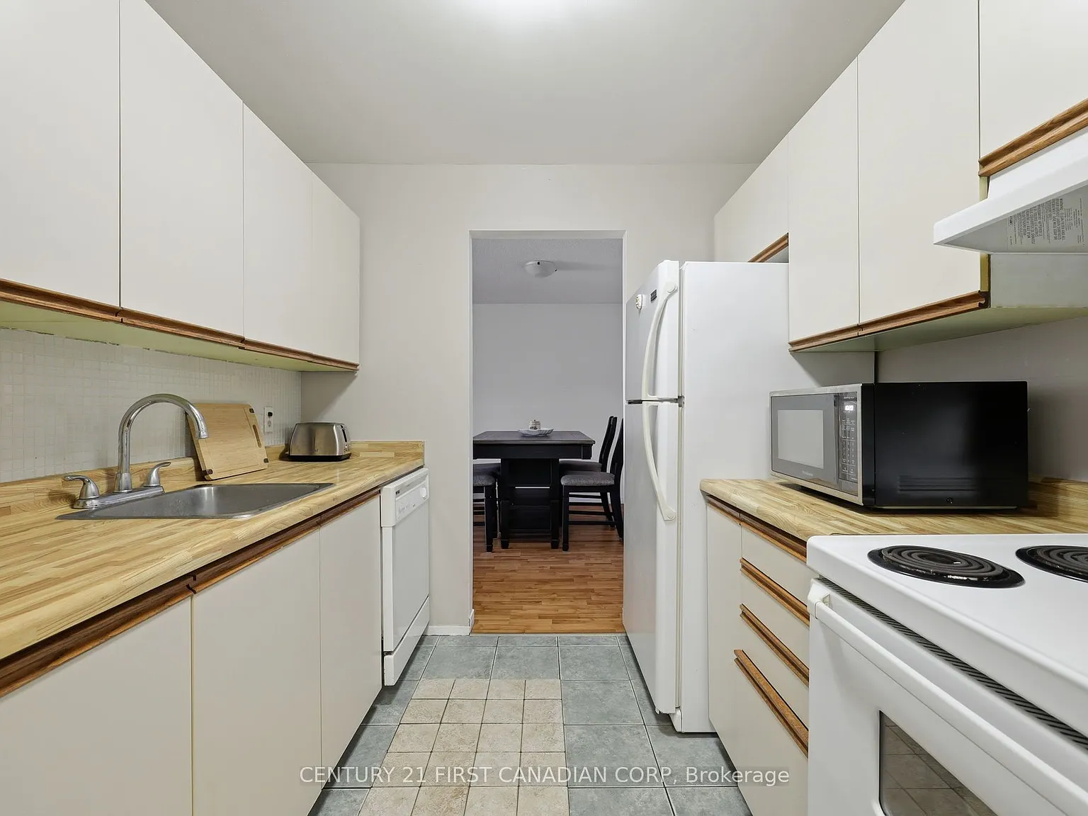 2 bed, $1,895 — Photo 4