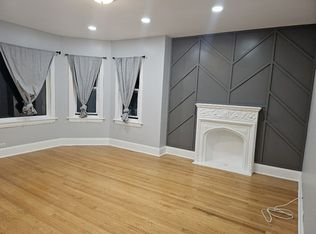 7725 S Essex Ave APT 2, Chicago, IL 60649
