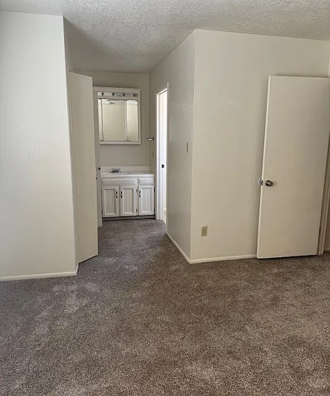 8608 Ironside Ave NE — Photo 28