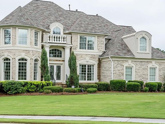 2nd image of 140 Tana Dr