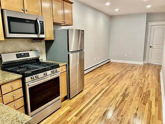 2nd image of 349 7th St