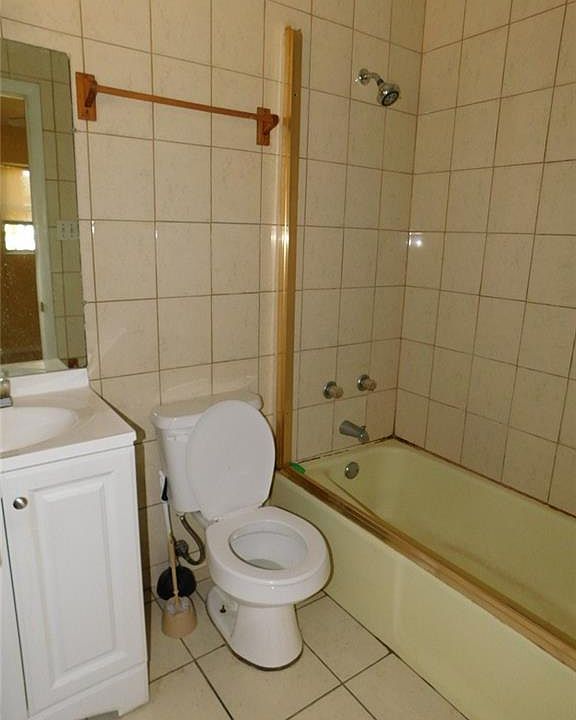 2nd image of 4080 Rita Ln #4082
