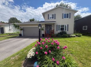 96 Mississippi Rd, Carleton Place, ON K7C4E4