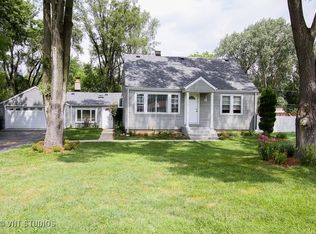 8752 W 72nd St, Justice, IL 60458