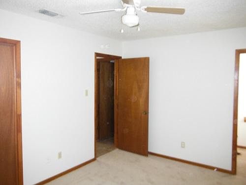 5th image of 517 Geri Dr