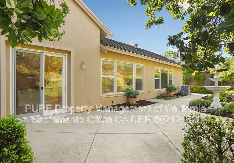 1143 Bevinger Dr — Photo 35