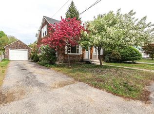 18 Gertrude Ave, Biddeford, ME 04005