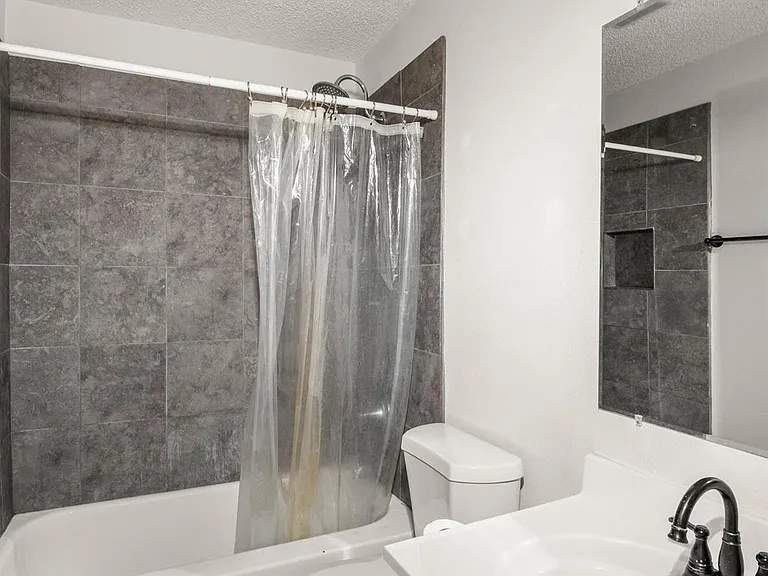 3507 Alpine Cir #3 — Photo 8