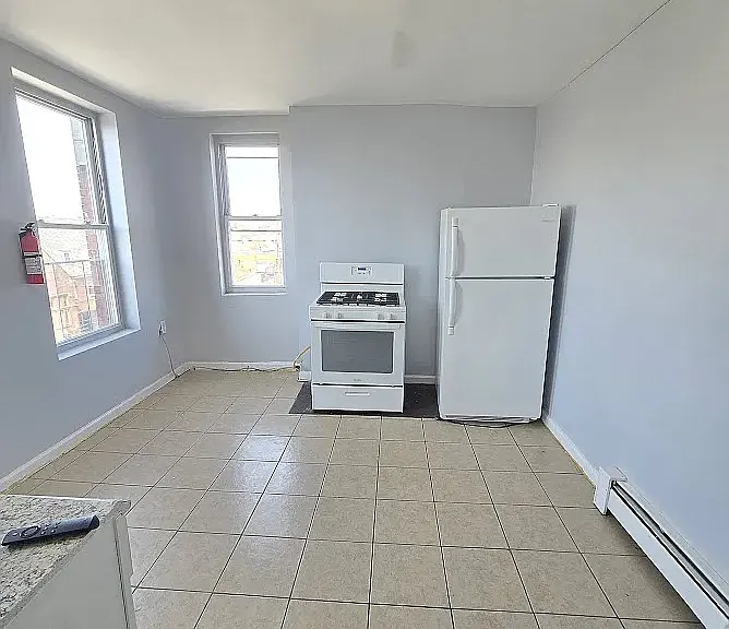 95 16th Ave #5C — Photo 2