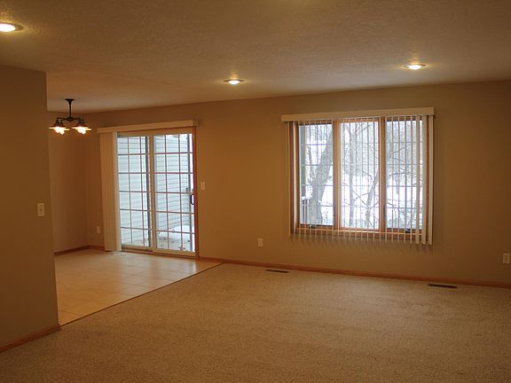 3rd image of 2361 Williams Dr