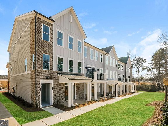 2nd image of 514 Alice Way #D15