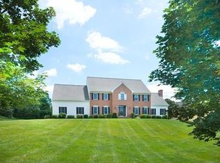 45 York Rd, Wayland, MA 01778