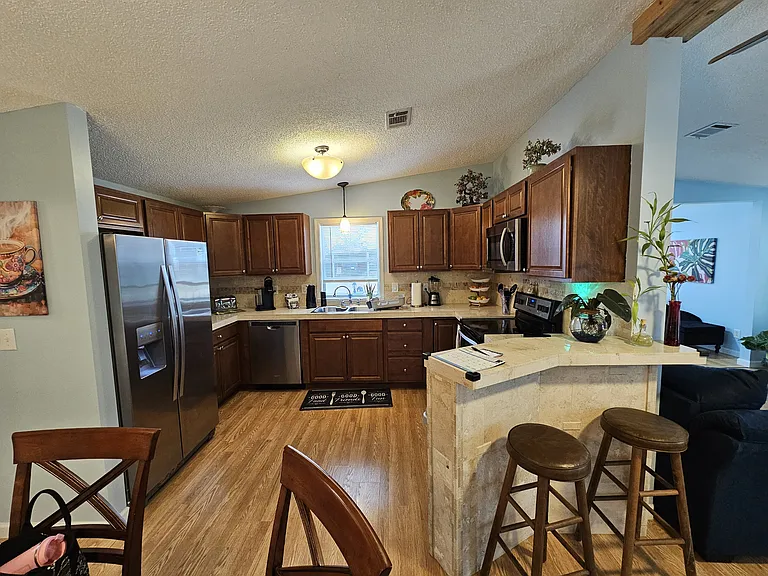 1706 Pebble Beach Ln — Photo 4