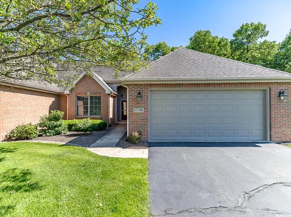 1738 Windfield Dr, Munster, IN 46321