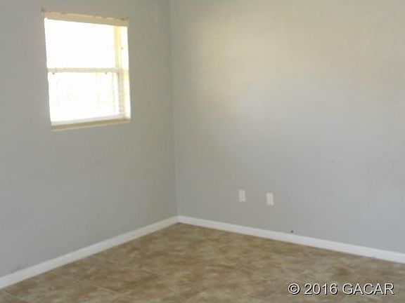 4th image of 3741 NW 17th Ter