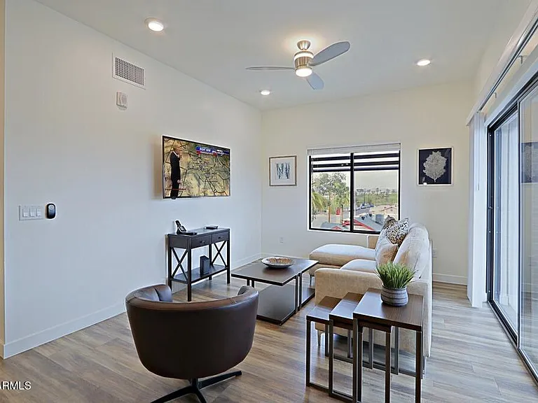 475 N 9th St #311 — Photo 12