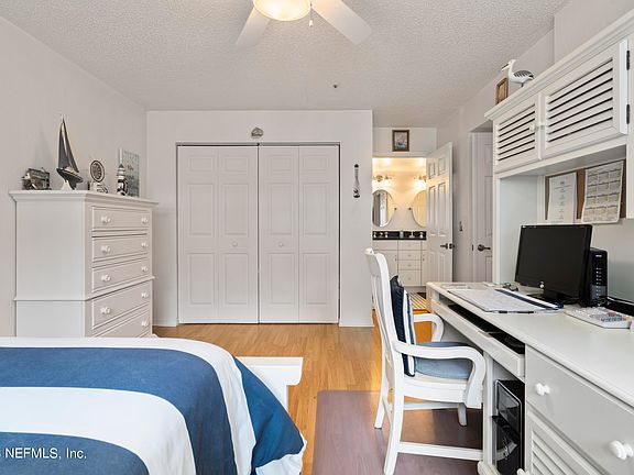 3rd image of 110 OCEAN HOLLOW Lane #219