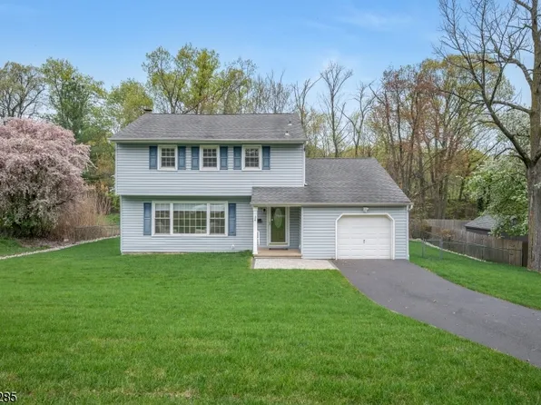 34 Queens Rd, Rockaway Twp., NJ 07866