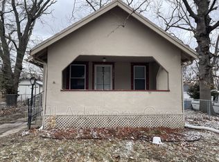 1217 SW Medford Ave, Topeka, KS 66604