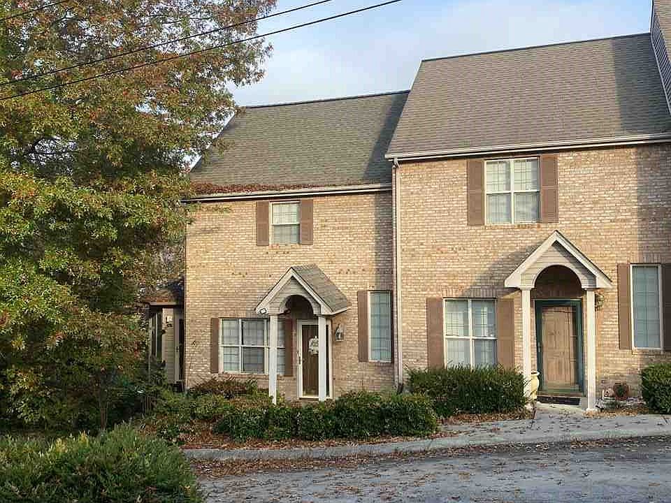 1st image of 1240 Catalonia Ave