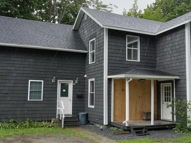 11 Florence St — Photo 3